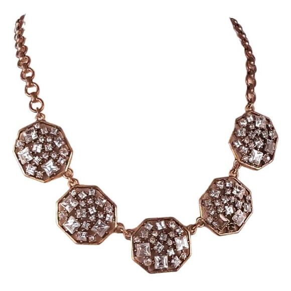 J Crew "Diamond" Flower Statement Necklace Gold Tone Excellent - Picture 2 of 4